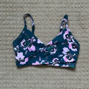 Fabletics sports bra